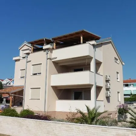 Mali Val Apartmán *