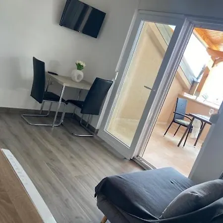 Mali Val Apartmán *