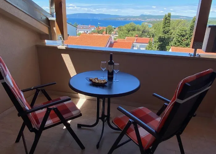 Apartment Mali Val Punat