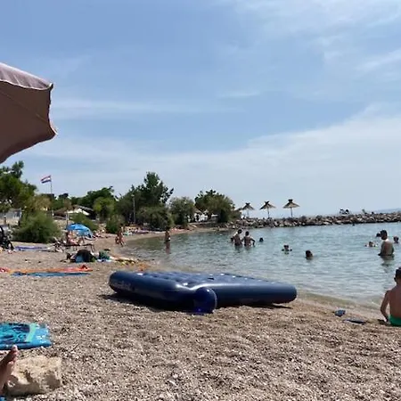 Mali Val Apartmán